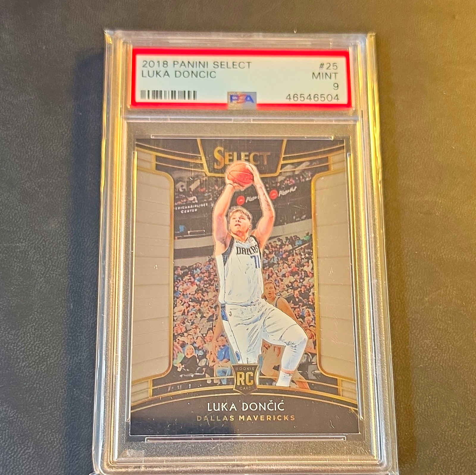 2018-19 Panini Select Concourse Luka Dončić #25 RC Base PSA 9 Mavericks 46546504 2018-19 Panini Select Concourse Luka Dončić #25 RC Base PSA 9 Mavericks 46546504