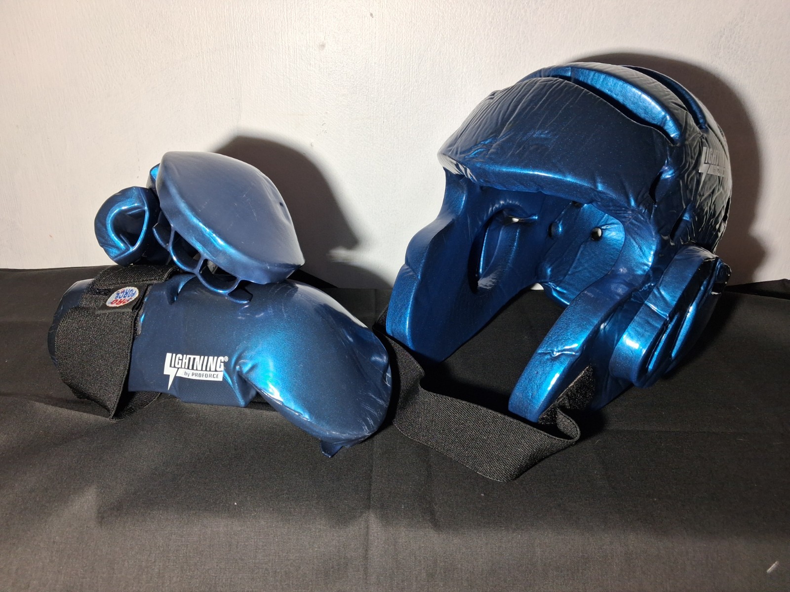 Pro Force Lightning Karate Sparring Gear Child Blue Medium Pro Force Lightning Karate Sparring Gear Child Blue Medium