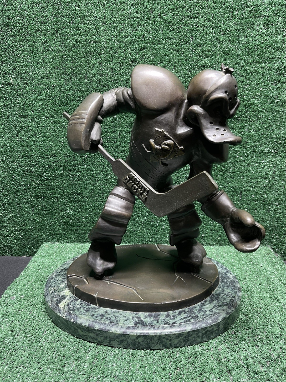 Anaheim Mighty Ducks Defending The Pond Bronze Statue Limited# 291-1993 Hockey. Anaheim Mighty Ducks Defending The Pond Bronze Statue Limited# 291-1993 Hockey.