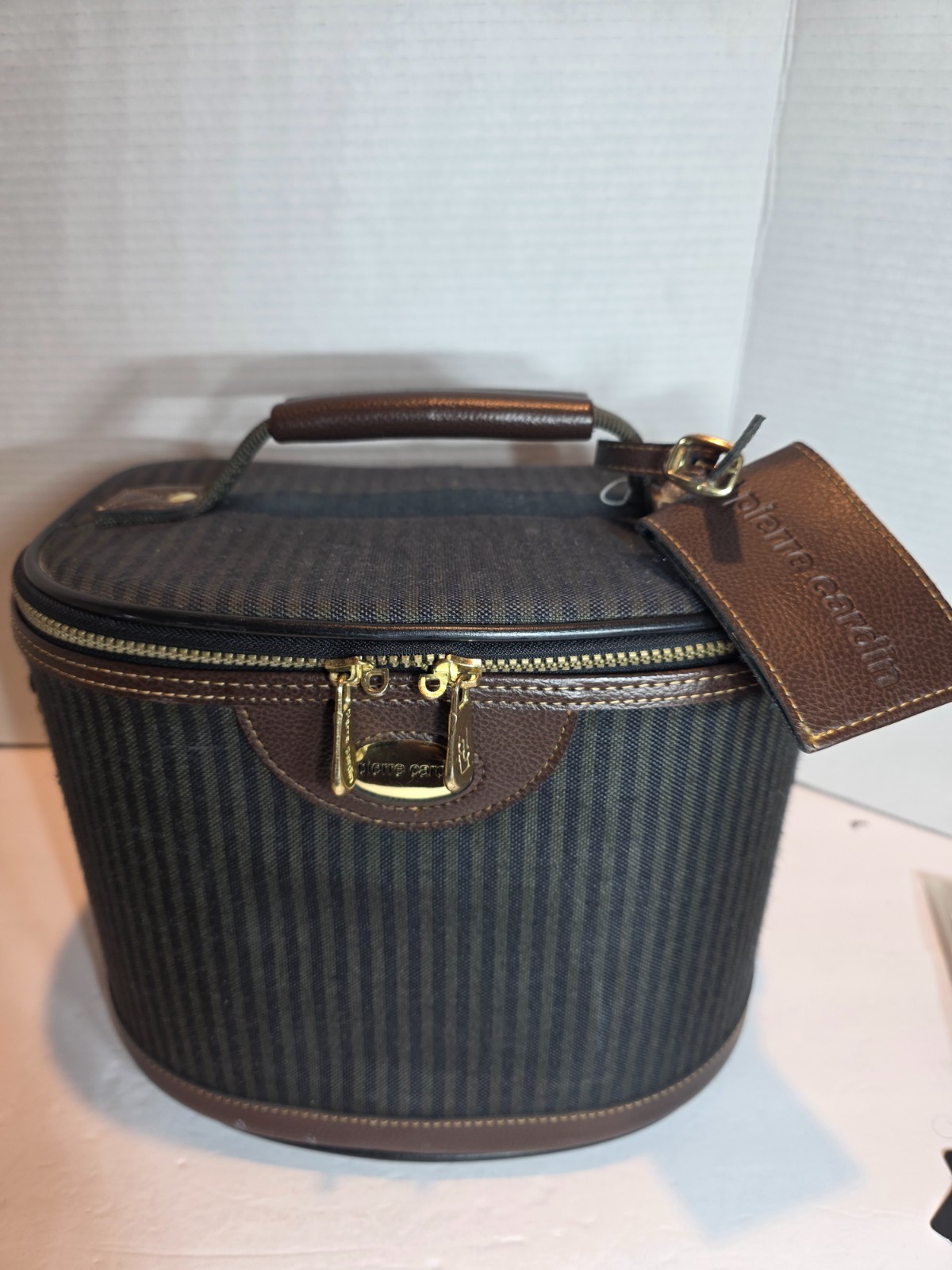 Vintage Pierre Cardin Travel Striped Canvas Faux-Leather Vanity/Makeup Case Vintage Pierre Cardin Travel Striped Canvas Faux-Leather Vanity/Makeup Case