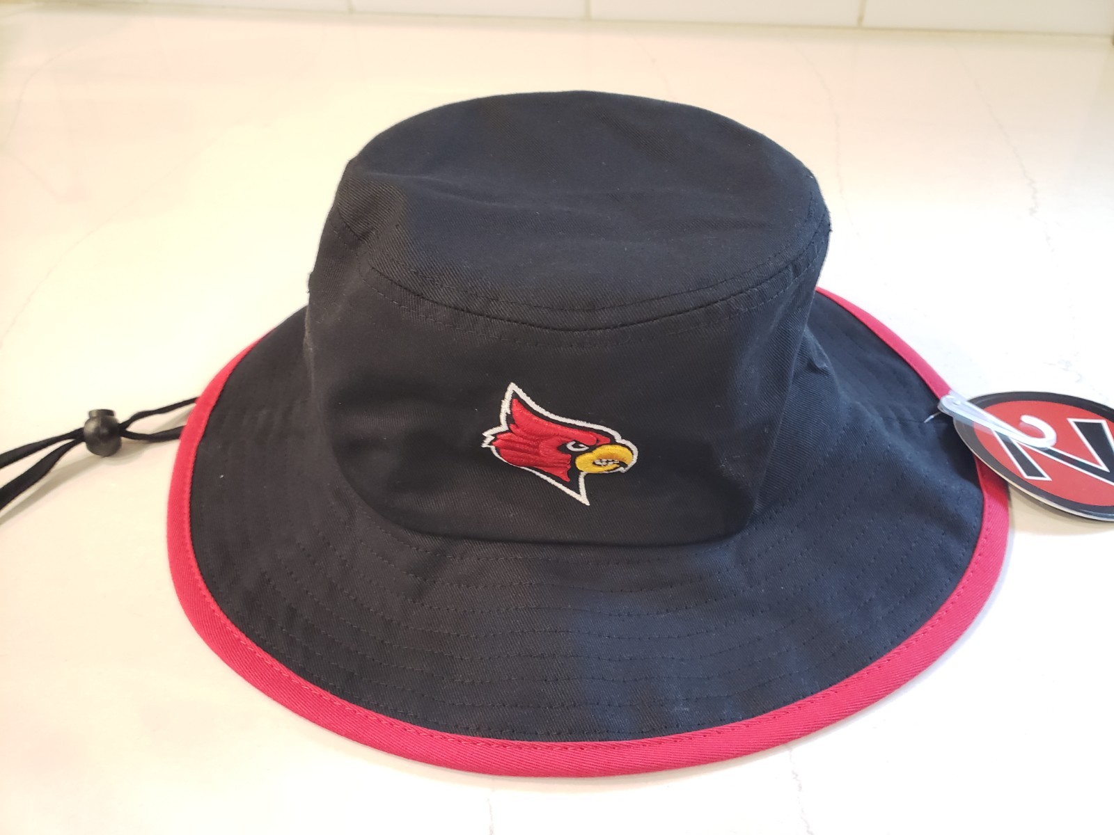 University of Louisville Cardinals Bucket Hat - Brand New University of Louisville Cardinals Bucket Hat - Brand New