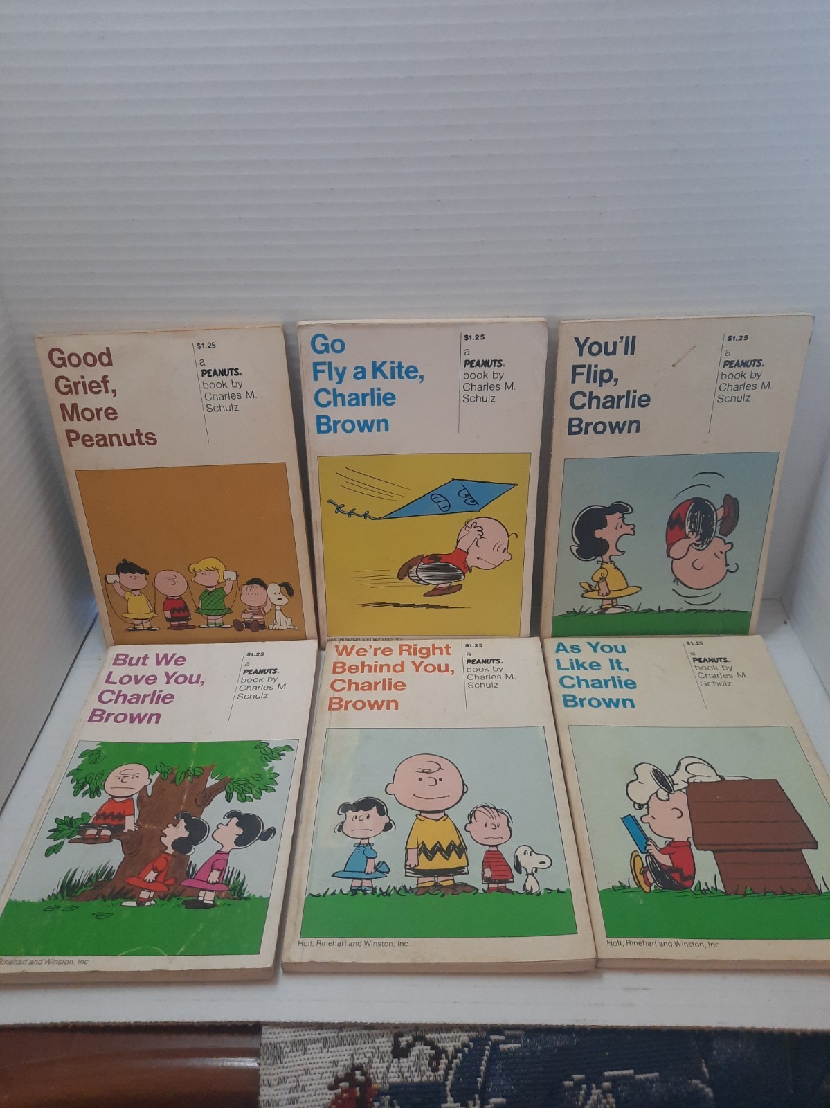 Vintage Peanuts Charlie Brown Paperback Book Lot of 6 Charles Schulz 1974 Comics Vintage Peanuts Charlie Brown Paperback Book Lot of 6 Charles Schulz 1974 Comics