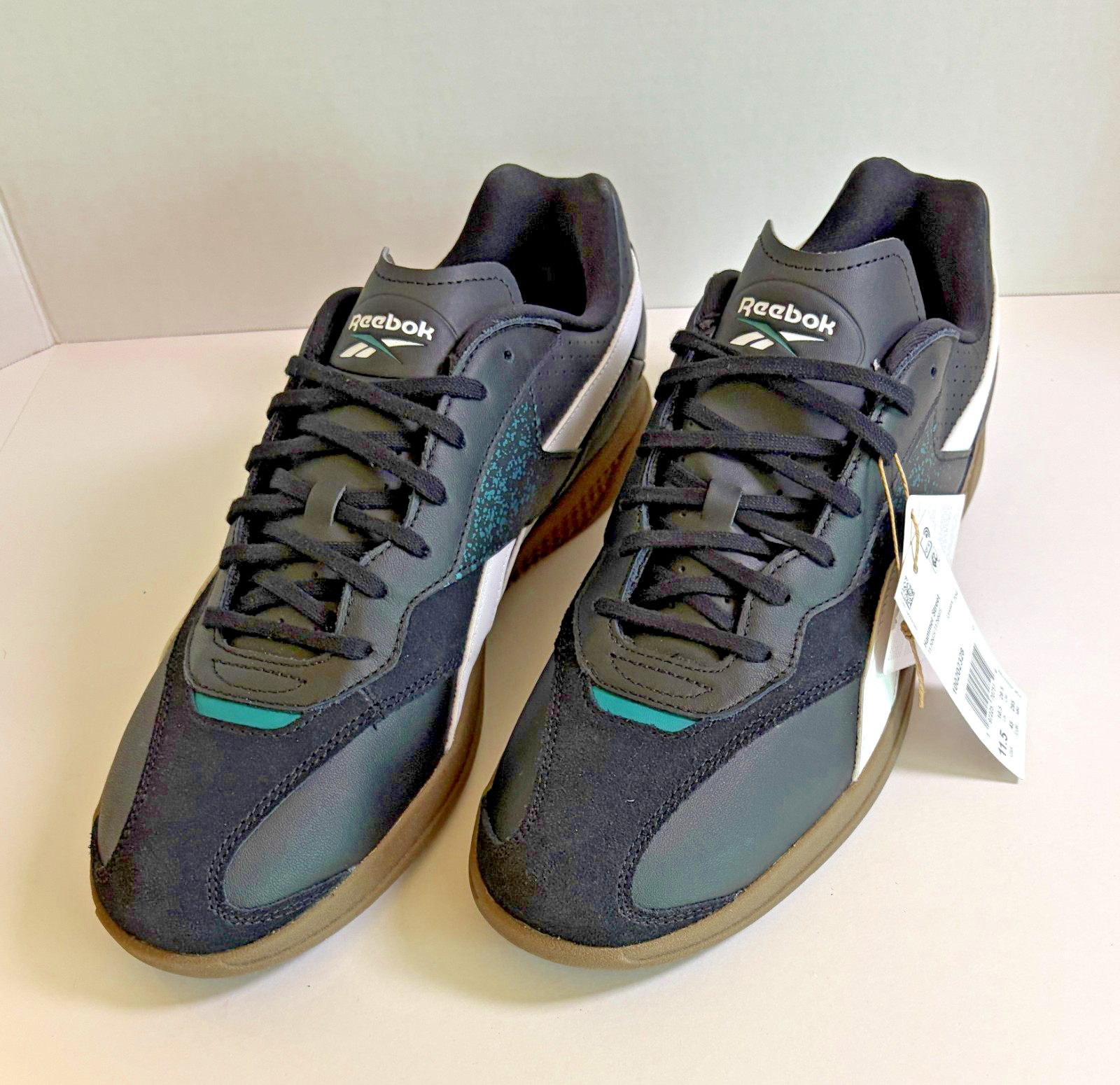 Size 11.5 Men\'s Reebok Hammer Street Shoes Black White Gum New With Tags & Box Size 11.5 Men\'s Reebok Hammer Street Shoes Black White Gum New With Tags & Box