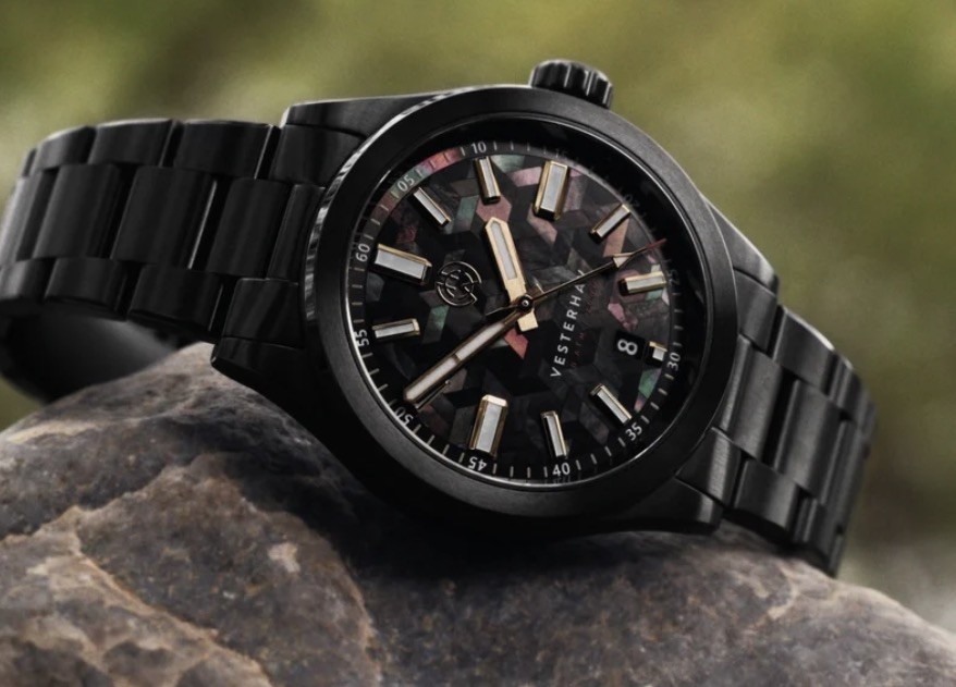 Henry Archer Vesterhav Event Horizon DLC Automatic 200m Black Steel 2200HV 9015 