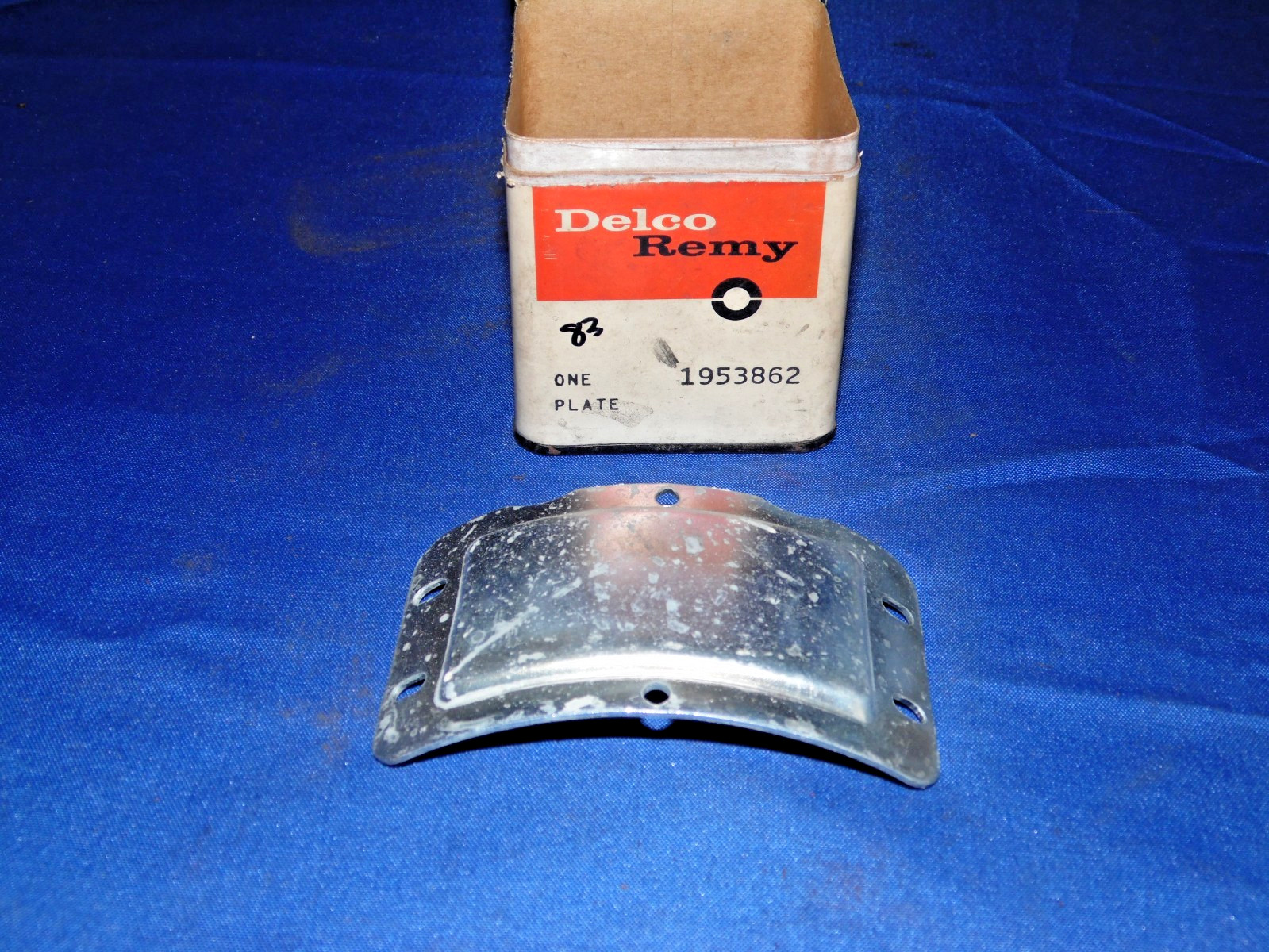 NOS OEM Vintage Delco Remy Starter Center Plate 1953862
