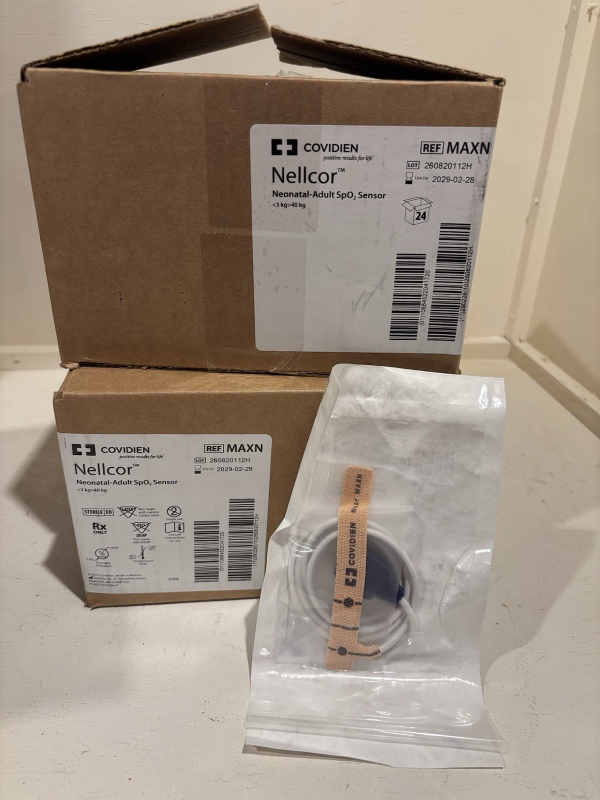 NEW LOT OF 48 NELLCOR MAXN DISPOSABLE NEONATAL ADULT SPO2**. Exp 2/2029.