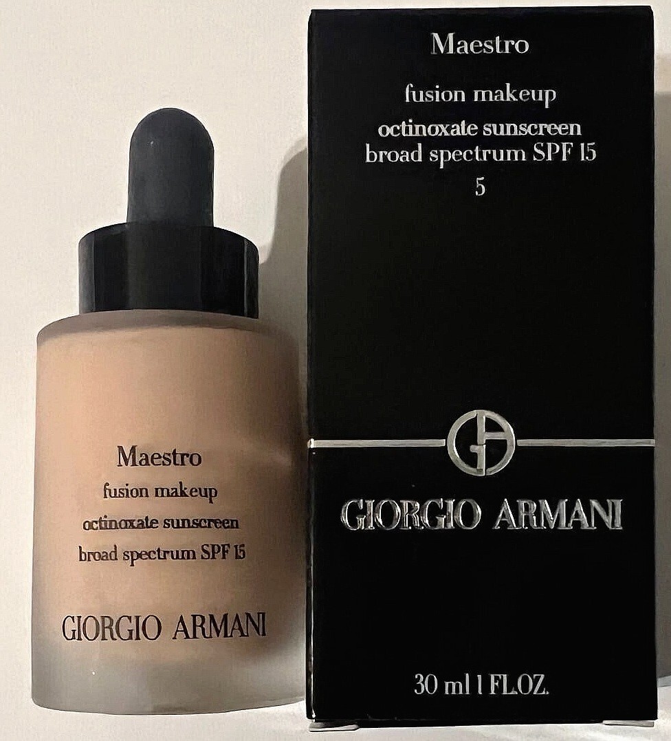 GIORGIO ARMANI Maestro Fusion Makeup Foundation Liquid 1 oz / 30 ml RARE HTF NIB