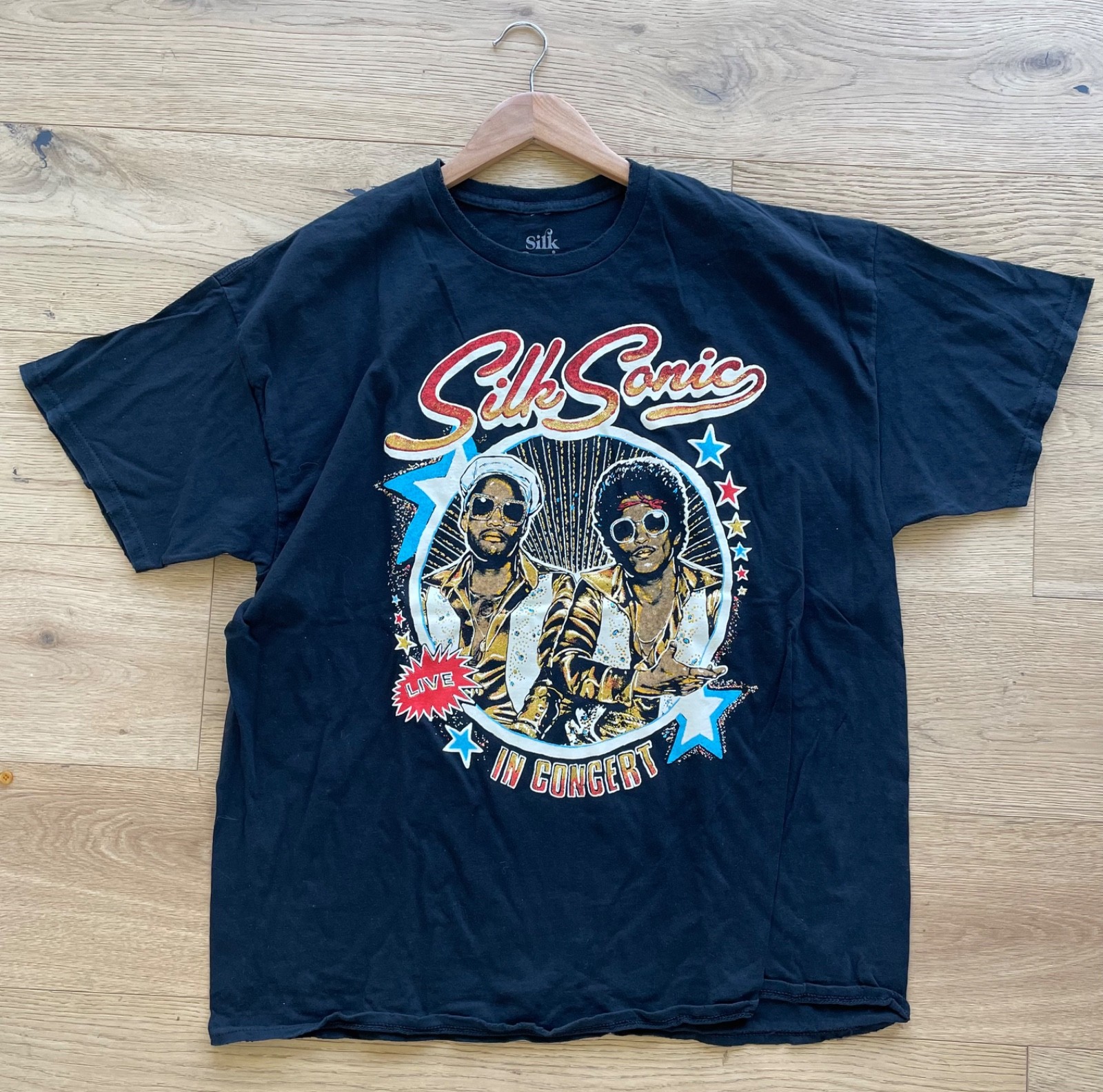 NEW Deadstock Silk Sonic Bruno Mars Anderson .Paak Concert Tee T-Shirt M L XL NEW Deadstock Silk Sonic Bruno Mars Anderson .Paak Concert Tee T-Shirt M L XL