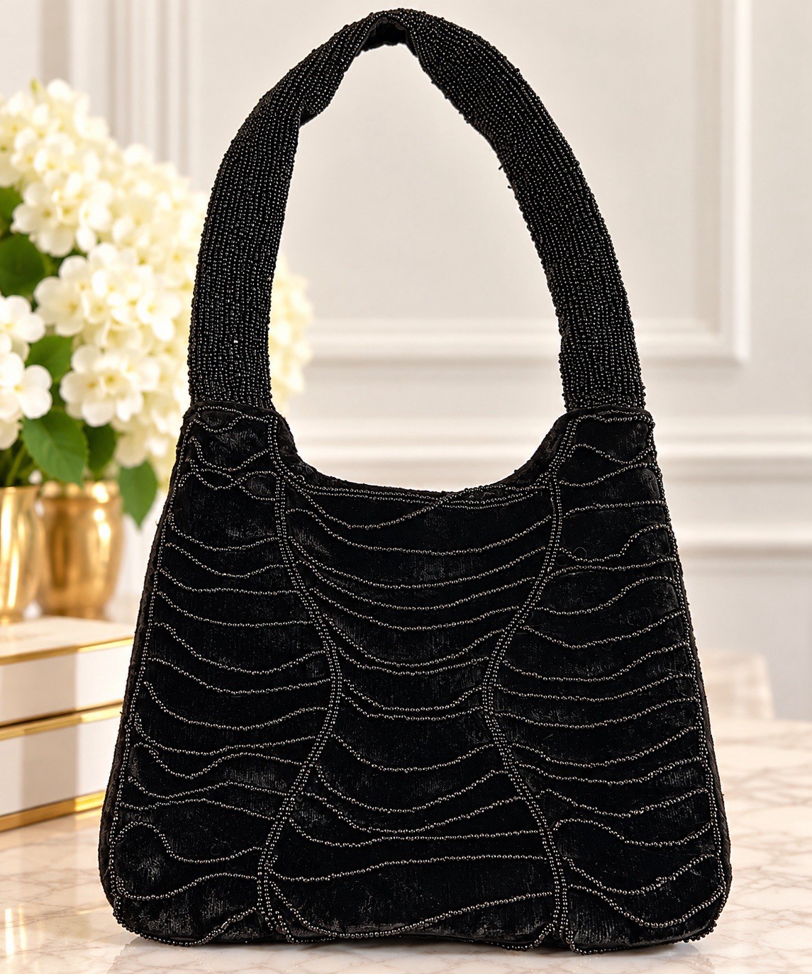 Vintage Black Velvet Beaded Shoulder Bag Evening Purse Scalloped Art Deco Style Vintage Black Velvet Beaded Shoulder Bag Evening Purse Scalloped Art Deco Style