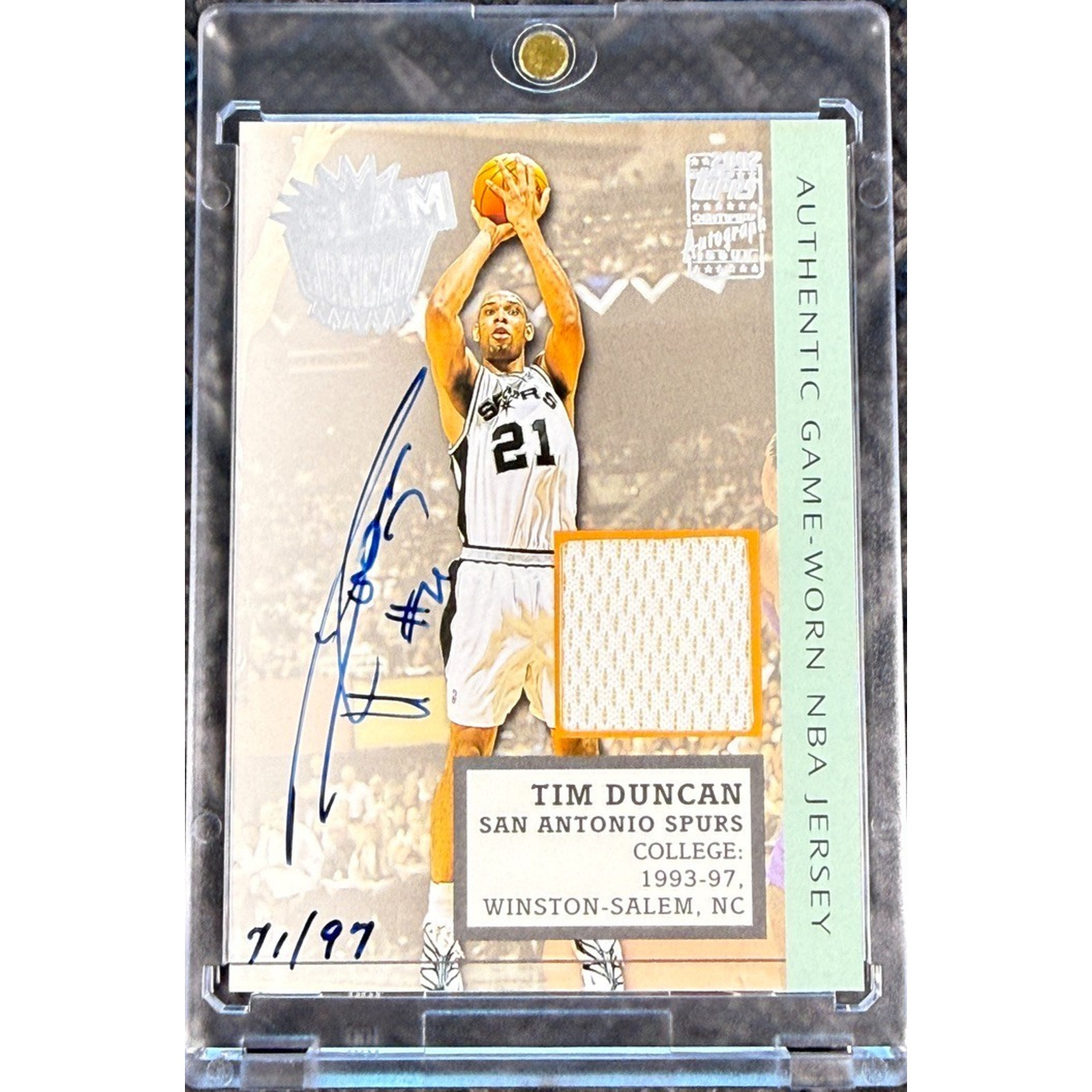 2002-03 Topps Tim Duncan Slam Duncan Relic Autographics Game-Worn /97 Spurs HOF 2002-03 Topps Tim Duncan Slam Duncan Relic Autographics Game-Worn /97 Spurs HOF
