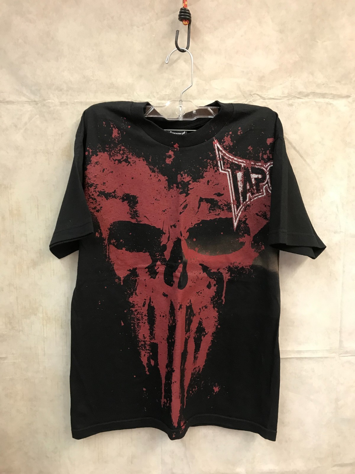 Tapout Men\'s Skull Graphic T-Shirt Black Short Sleeve Size S