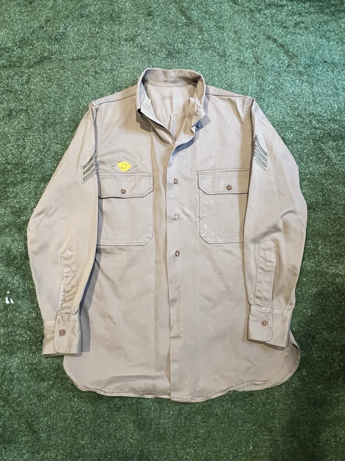 Vintage 1940's Military Shirt WWII US Army Air Force Officer's Uniform WW2 USA Vintage 1940's Military Shirt WWII US Army Air Force Officer's Uniform WW2 USA