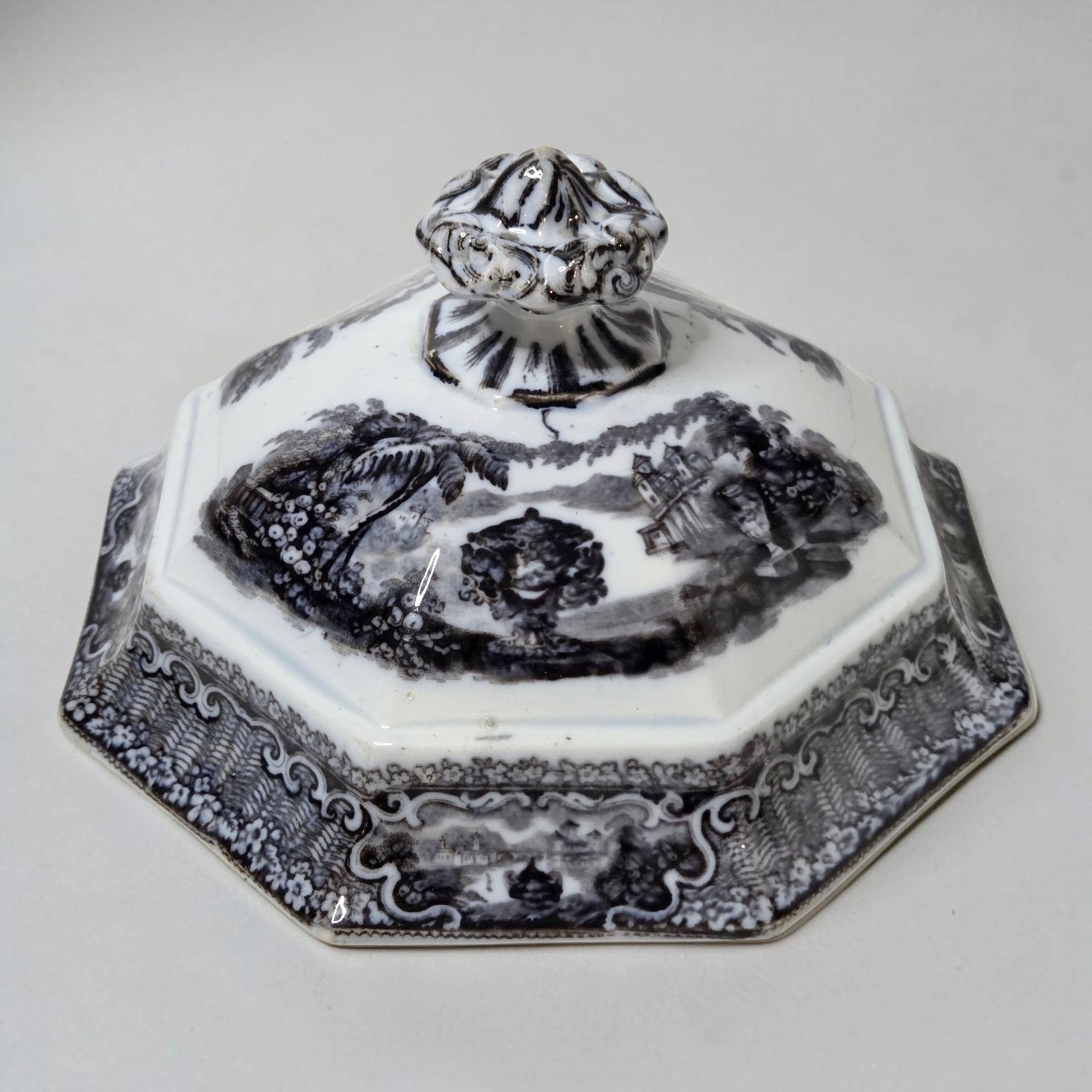 Antique Podmore Walker Washington Vase Mulberry Transferware Tureen Lid 1850s