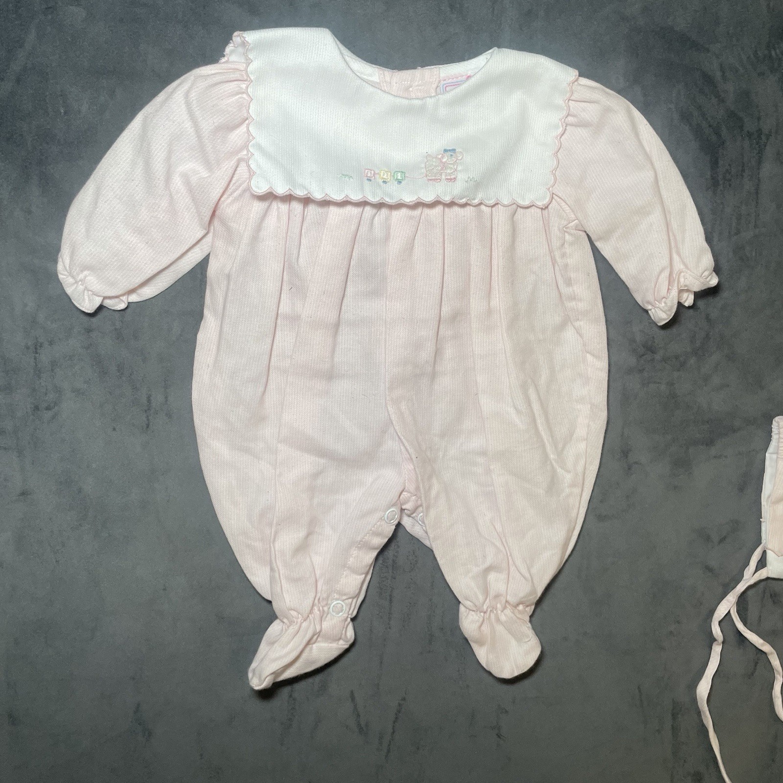 VTG 90s Petit Ami Preemie Baby Girl Pink White Romper Bonnet Set 2pc