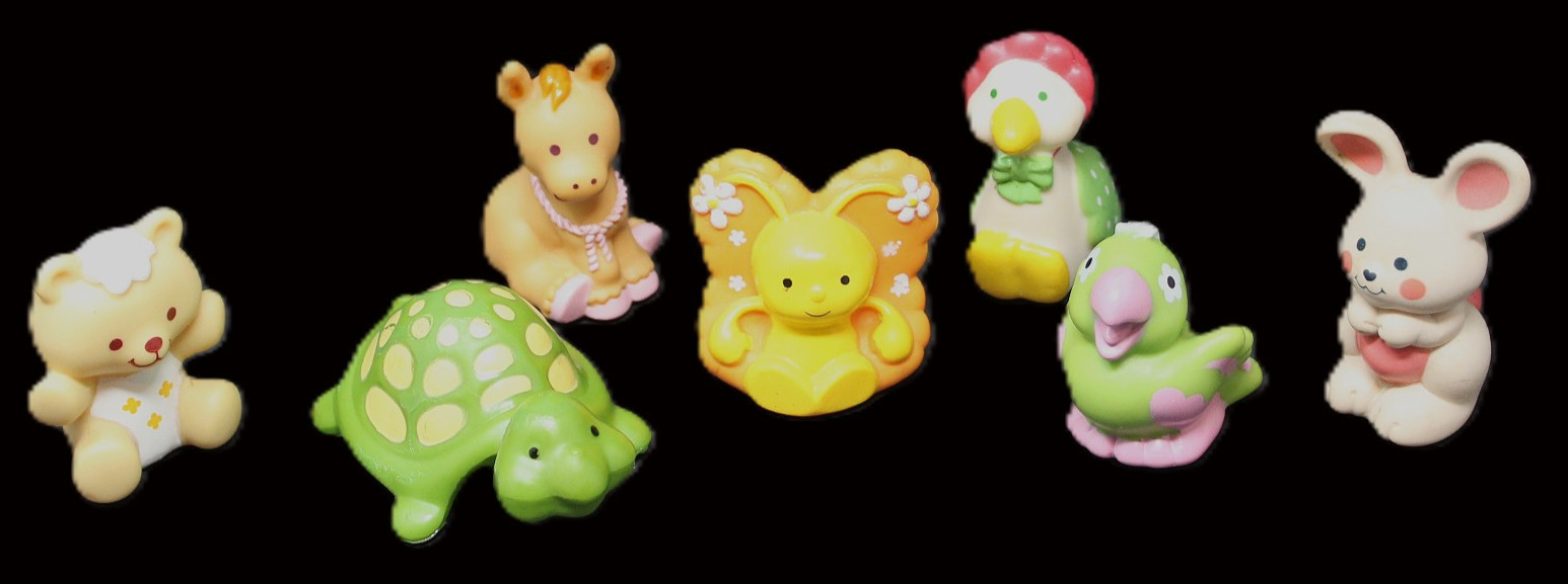 Vintage Strawberry Shortcake Pets Animals Kenner Mini Figures Lot of 7 1980s Vintage Strawberry Shortcake Pets Animals Kenner Mini Figures Lot of 7 1980s