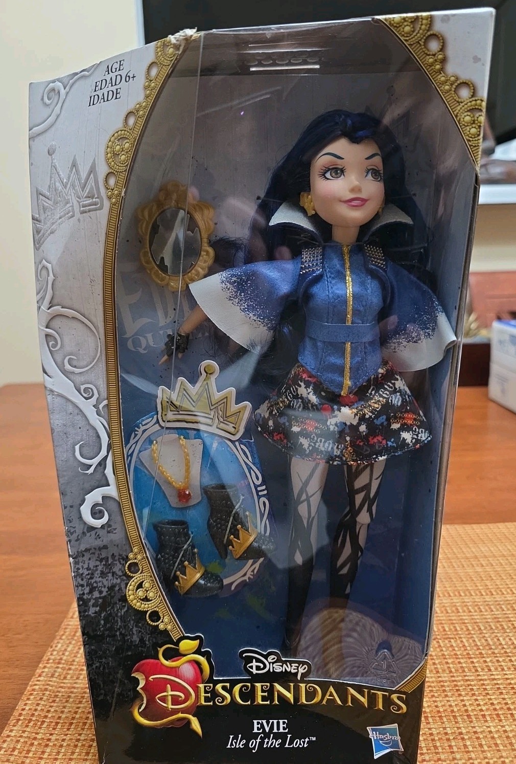 Disney Descendants Evie Isle of the Lost Doll RARE Vintage Hasbro 2014 Toy Disney Descendants Evie Isle of the Lost Doll RARE Vintage Hasbro 2014 Toy