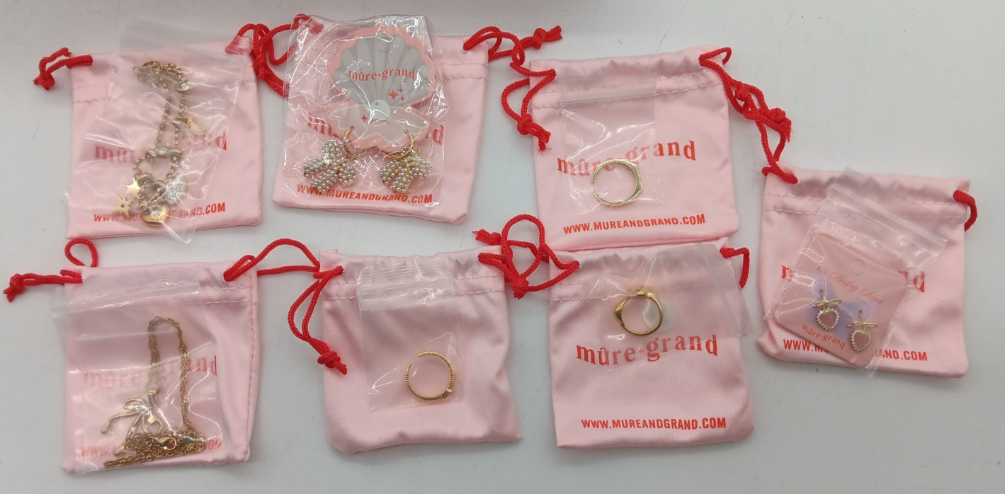 MURE GRAND | PINK WONDERLAND | ADVENT CALENDAR | 7 ITEMS MURE GRAND | PINK WONDERLAND | ADVENT CALENDAR | 7 ITEMS