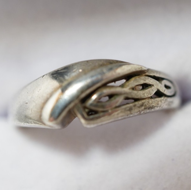 Vintage Modernist 925 Sterling Silver Intricate Twist Cutout Ring Size 7 4.8g