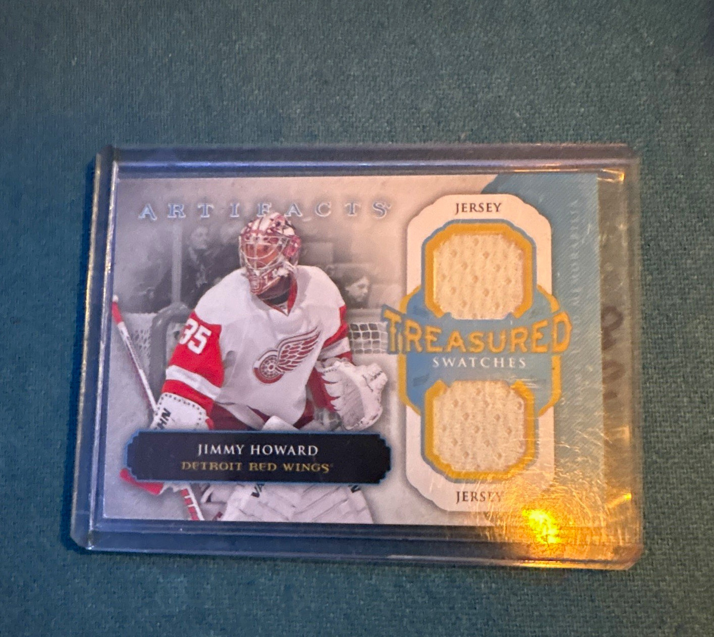 Upper Deck 2013-14 Artifacts Treasured Swatches Jimmy Howard TS-JH MEM Red Wings