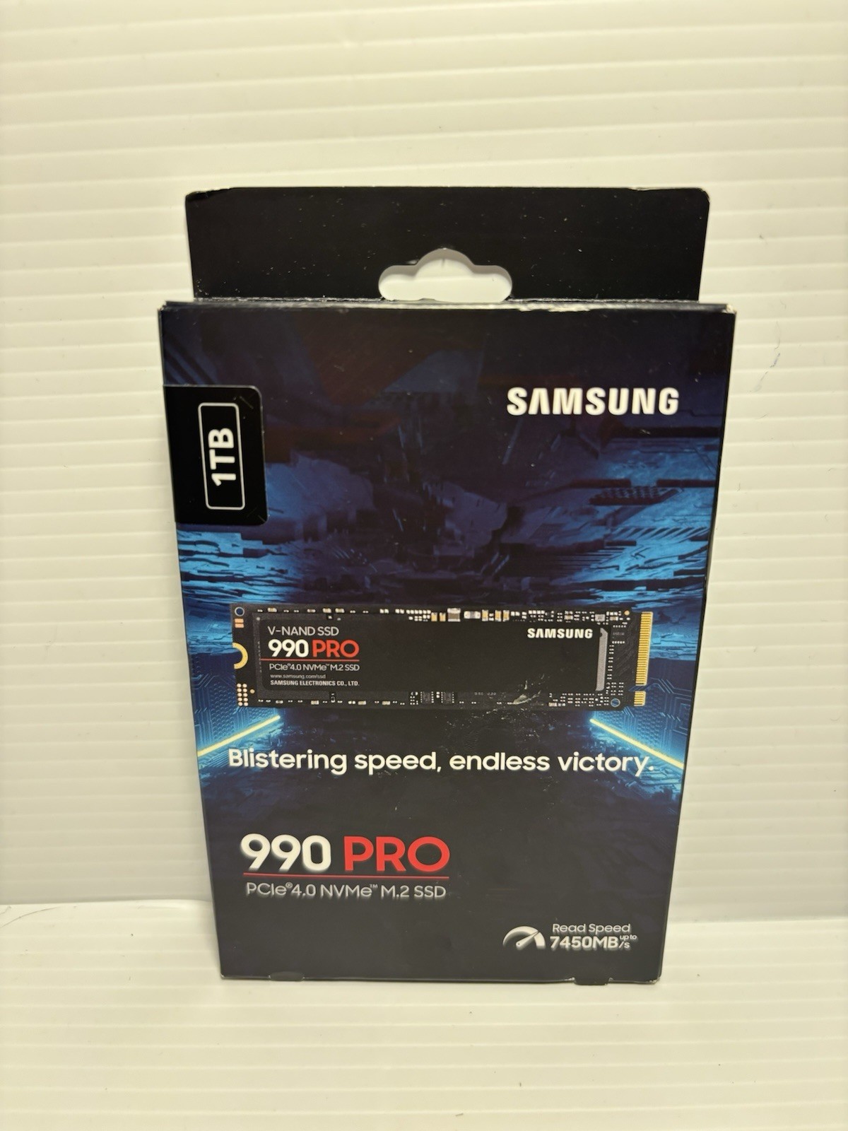 Samsung - 990 PRO 1TB Internal SSD PCle Gen 4x4 NVMe (MZ-V9P1T0B/AM) Samsung - 990 PRO 1TB Internal SSD PCle Gen 4x4 NVMe (MZ-V9P1T0B/AM)