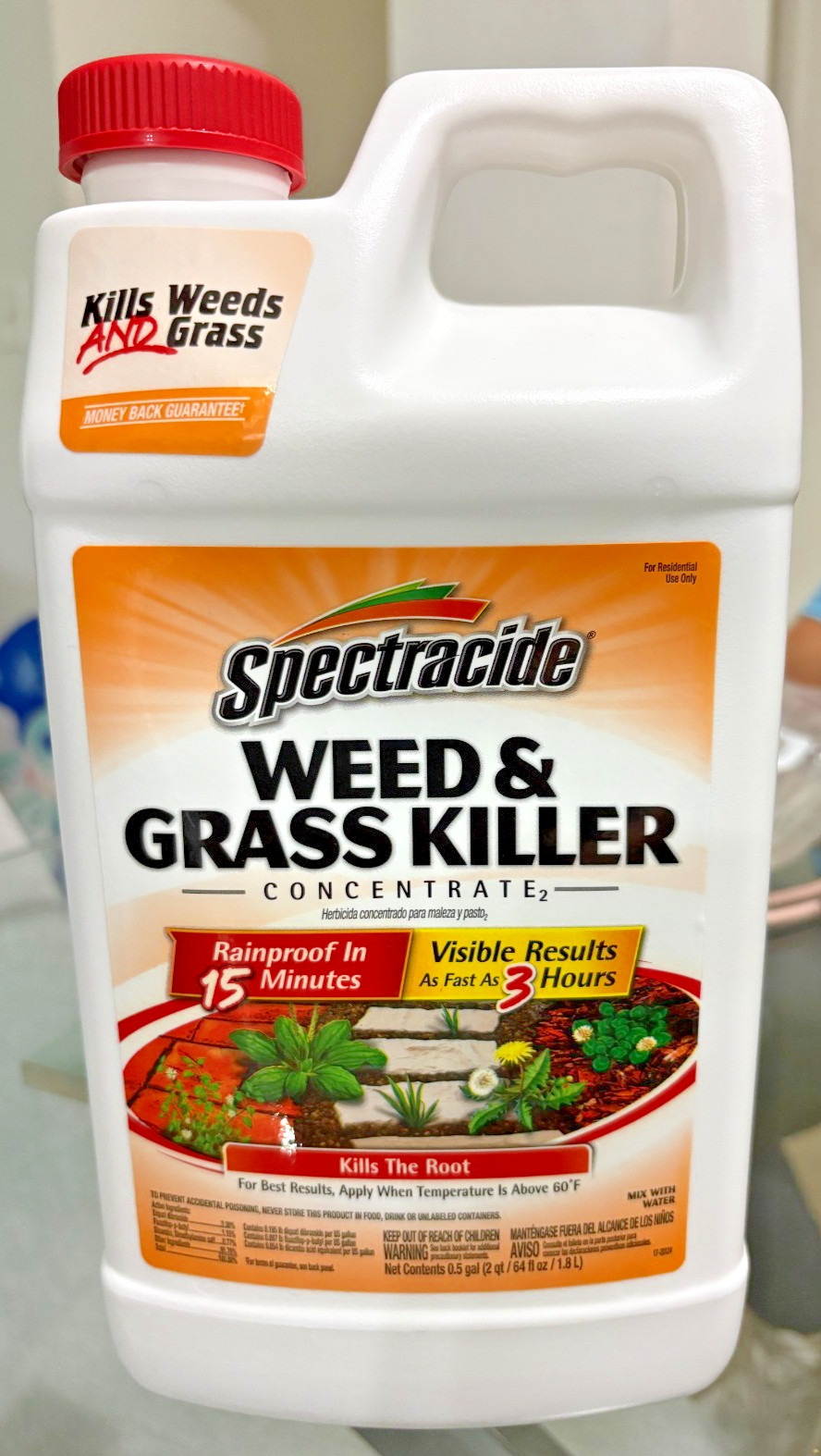 Spectracide Weed & Grass Killer Concentrate 64 Oz Herbicide Kills Root Fast