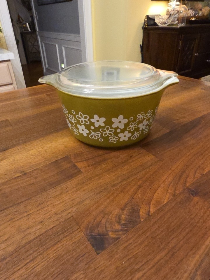 Vintage MCM PYREX GREEN 1 QUART SPRING BLOSSOM BAKING/NESTING DISH WITH LID Vintage MCM PYREX GREEN 1 QUART SPRING BLOSSOM BAKING/NESTING DISH WITH LID