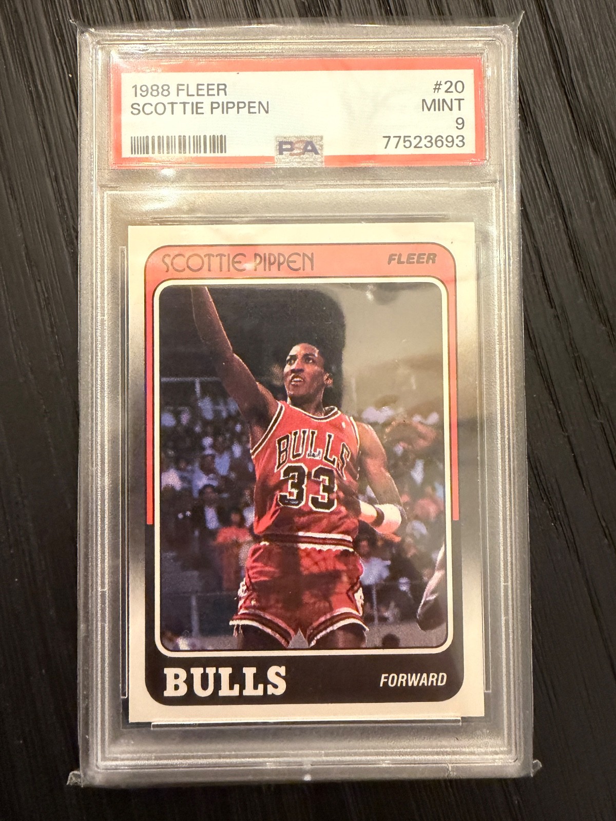 1988-89 Fleer Scottie Pippen Rookie RC #20 Bulls PSA 9 MINT