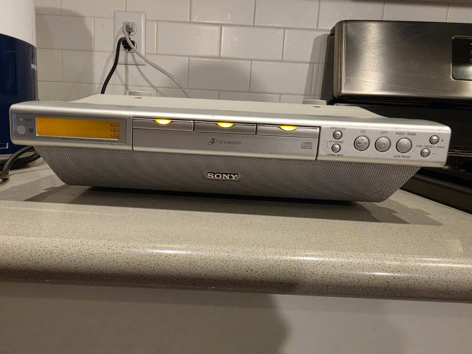 Sony ICF-CDK70 Under Cabinet 3 CD Player AM-FM Clock Radio No Remote Tested Sony ICF-CDK70 Under Cabinet 3 CD Player AM-FM Clock Radio No Remote Tested