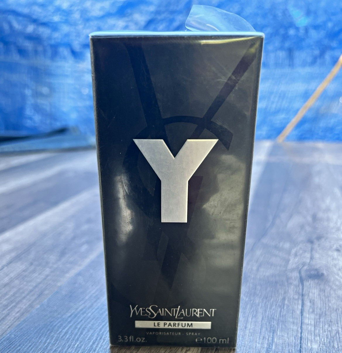 Yves Saint Laurent Y Le Parfum Spray 3.3oz/100ml Regular Size #21 Yves Saint Laurent Y Le Parfum Spray 3.3oz/100ml Regular Size #21