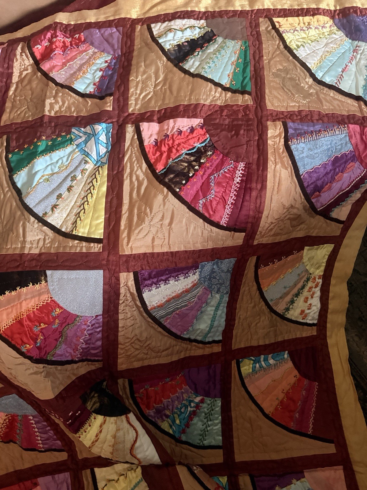 Handmade OOAK Quilt Patchwork Blanket Exquisite Ready For Hanging Handmade OOAK Quilt Patchwork Blanket Exquisite Ready For Hanging