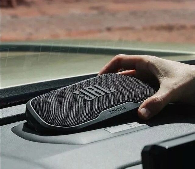 86150-AK020 2024-2026 Tacoma/4runner JBL Flex New OEM Portable Bluetooth Speaker 86150-AK020 2024-2026 Tacoma/4runner JBL Flex New OEM Portable Bluetooth Speaker