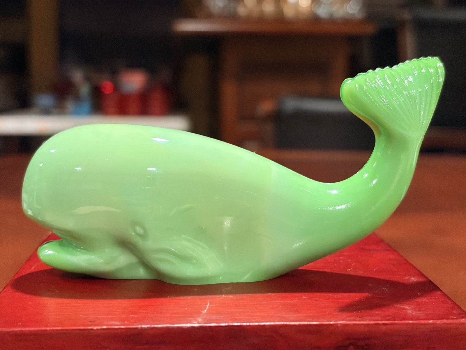 Rare Fenton Chameleon Green Slag Glass Whale Figurine Limited-200 w/Box Ex Cond Rare Fenton Chameleon Green Slag Glass Whale Figurine Limited-200 w/Box Ex Cond