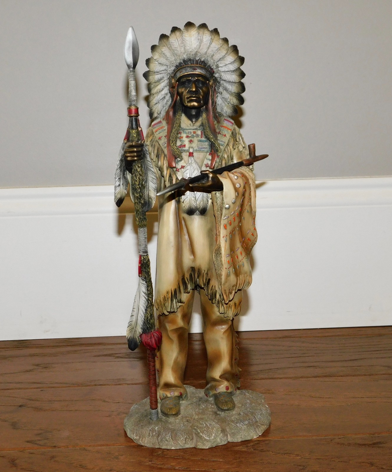 VNTG Leonardo Collection Native American Sitting Bull Figurine Bronze Finish VNTG Leonardo Collection Native American Sitting Bull Figurine Bronze Finish