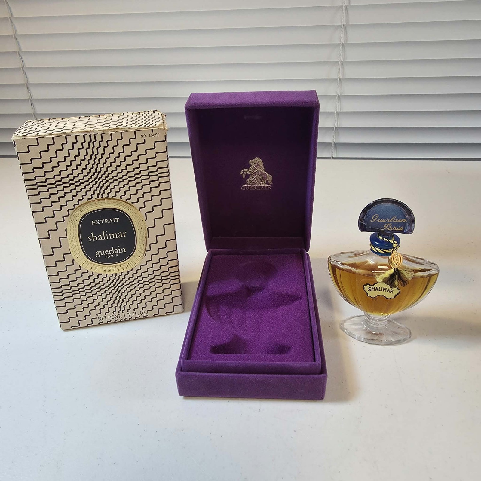 SHALIMAR EXTRAIT GUERLAIN PARIS PERFUME PURE PARFUM .5 OZ. NEW SEALED SHALIMAR EXTRAIT GUERLAIN PARIS PERFUME PURE PARFUM .5 OZ. NEW SEALED