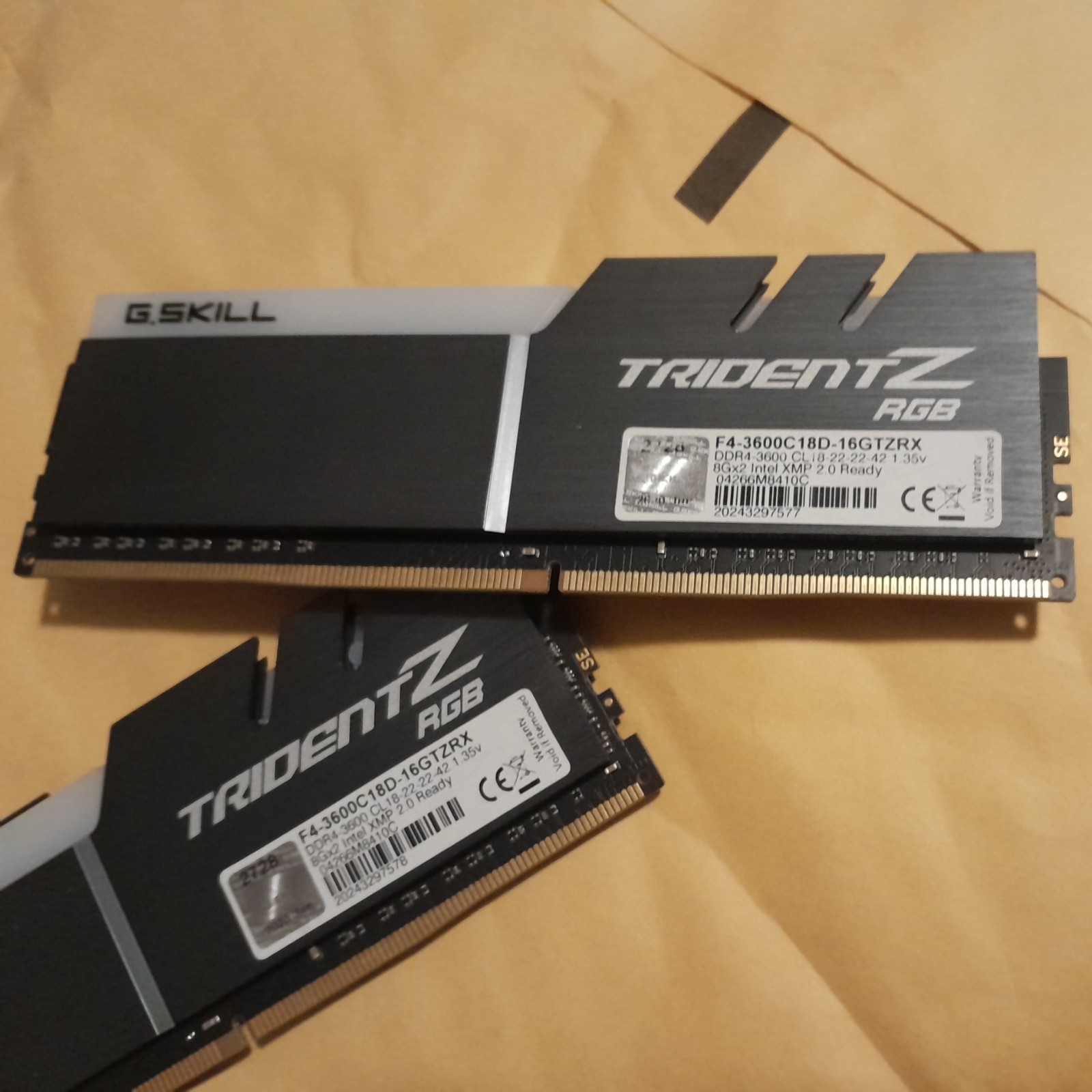 G.SKILL TridentZ RGB 16GB (2x8GB) DDR4-3600 DIMM Non-ECC F4-3600C18D-16GTZRX G.SKILL TridentZ RGB 16GB (2x8GB) DDR4-3600 DIMM Non-ECC F4-3600C18D-16GTZRX