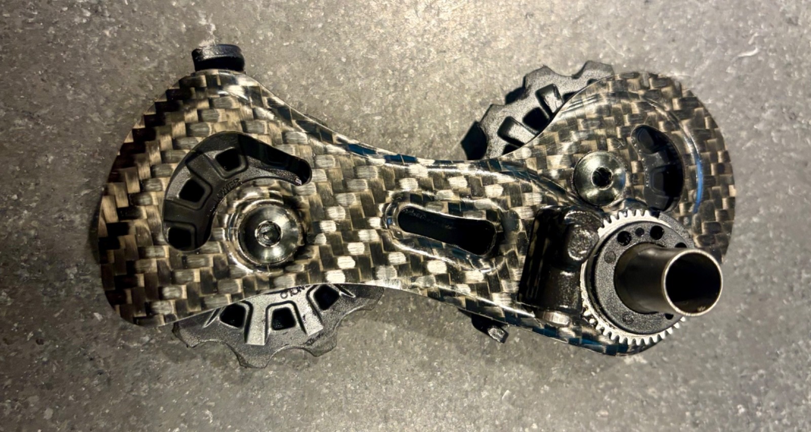 Campagnolo Super Record 11 Carbon Short Cage Bike Rear Derailleur Cage Campagnolo Super Record 11 Carbon Short Cage Bike Rear Derailleur Cage