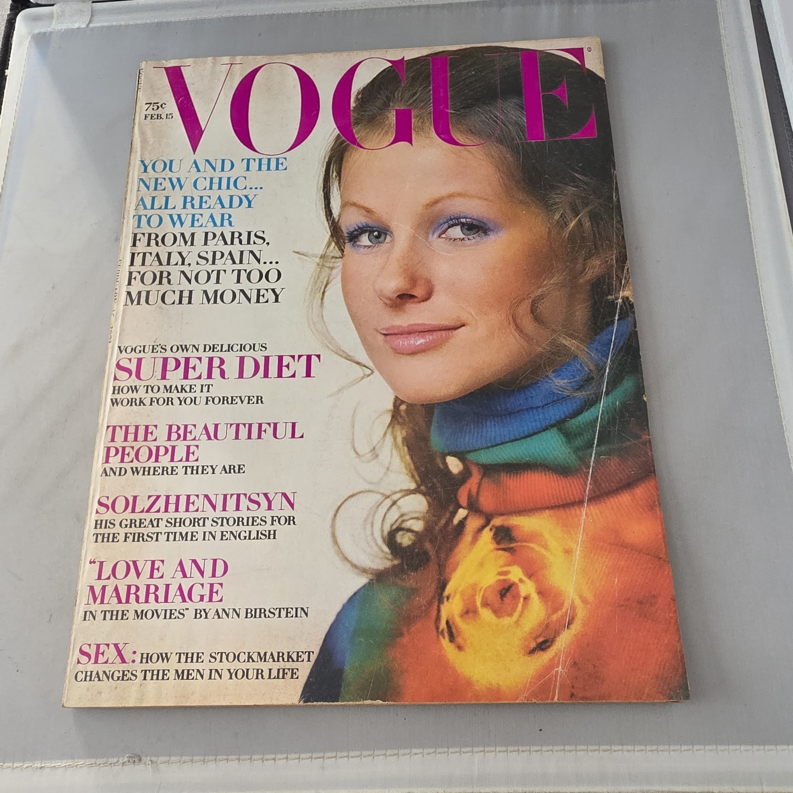 Vogue Magazine February 15, 1971 Issue - Fashions, Solzhenitsyn Fiction Vogue Magazine February 15, 1971 Issue - Fashions, Solzhenitsyn Fiction