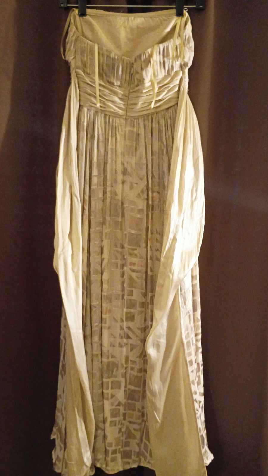 BCBG MaxAzria Petite S Ivory Strapless Pleated A-Line Formal Gown Full-Length