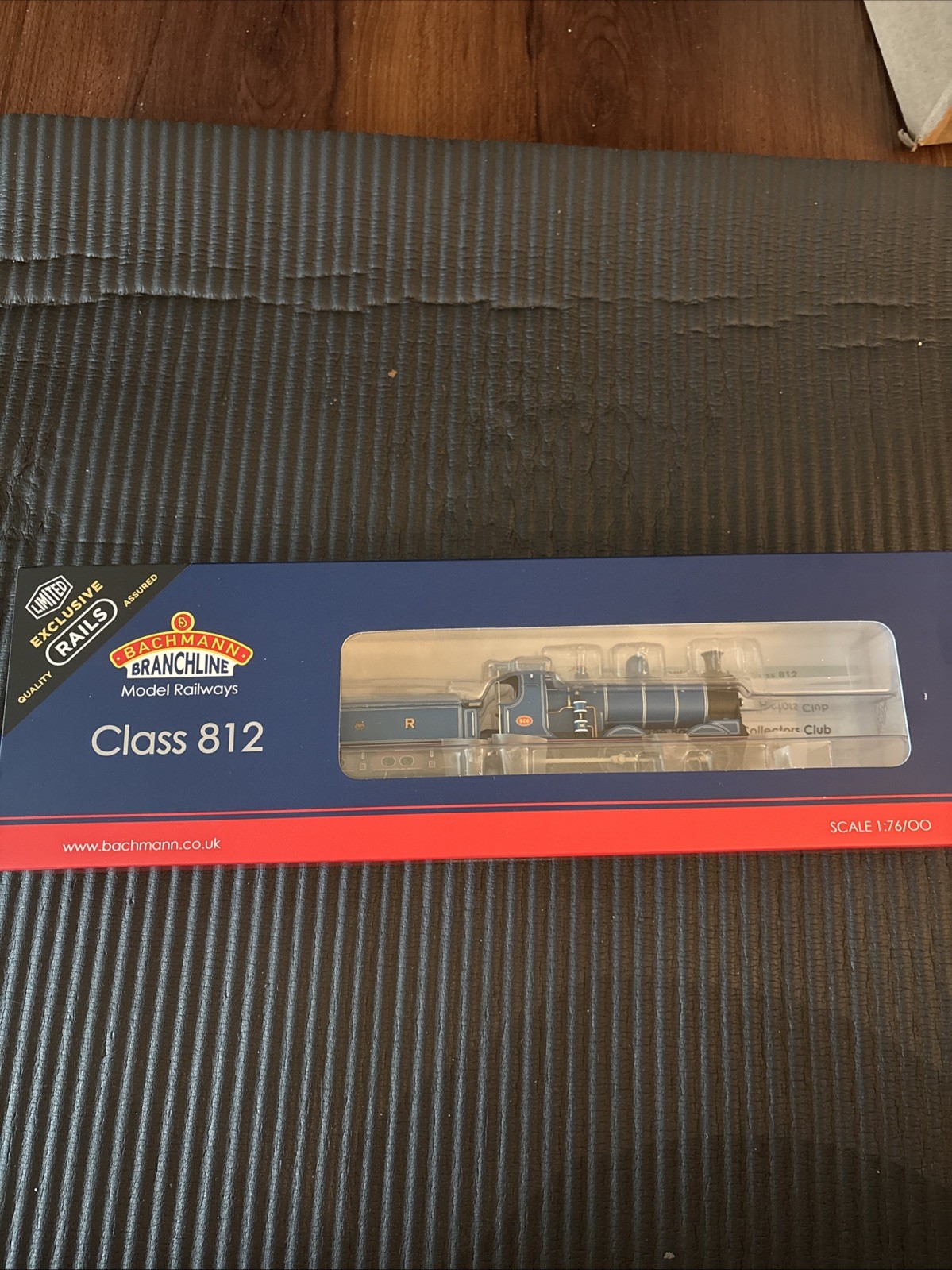 Bachmann Branchline OO Caledonian Railway 812 #828 35-280Z CR Lined Blue NISB Bachmann Branchline OO Caledonian Railway 812 #828 35-280Z CR Lined Blue NISB