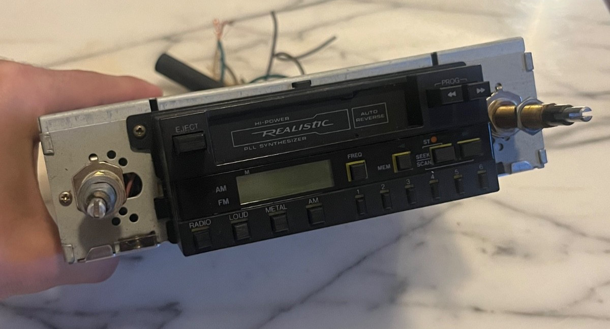 Realistic High Power Auto Reverse Digital Synthesized AMFM Car Cassette 12-1912C Realistic High Power Auto Reverse Digital Synthesized AMFM Car Cassette 12-1912C