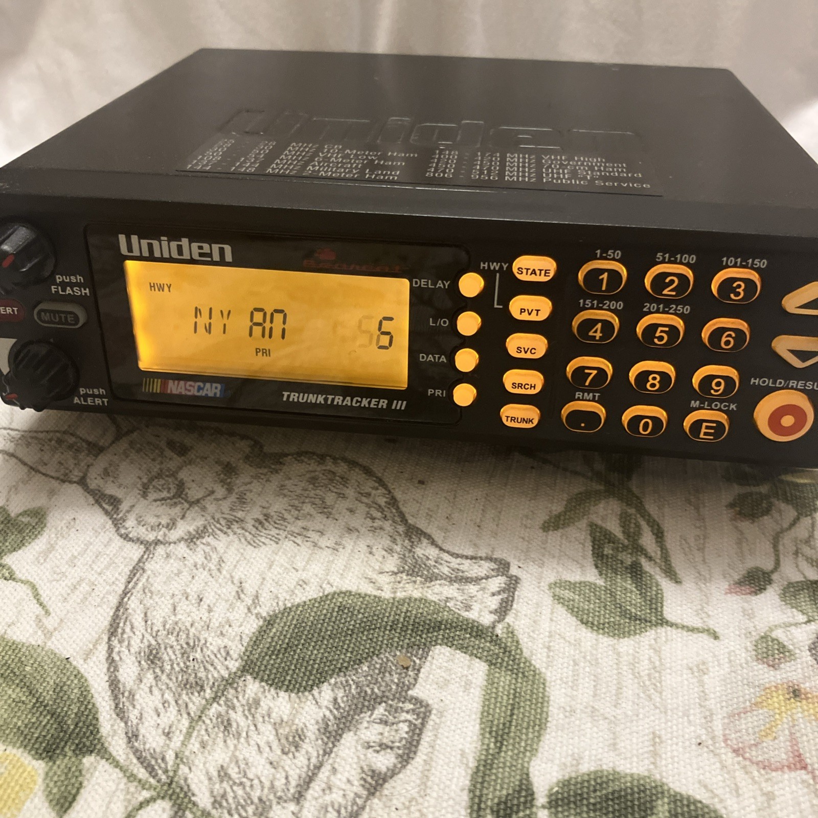 Uniden BCT8 Trunk Tracker III 3 Bearcat Nascar Scanner Nascar Version works Uniden BCT8 Trunk Tracker III 3 Bearcat Nascar Scanner Nascar Version works