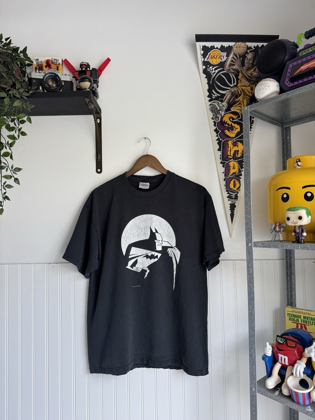 Vintage 1998 Batman Animated Graphitti T-Shirt SZ LG Black Vintage 1998 Batman Animated Graphitti T-Shirt SZ LG Black