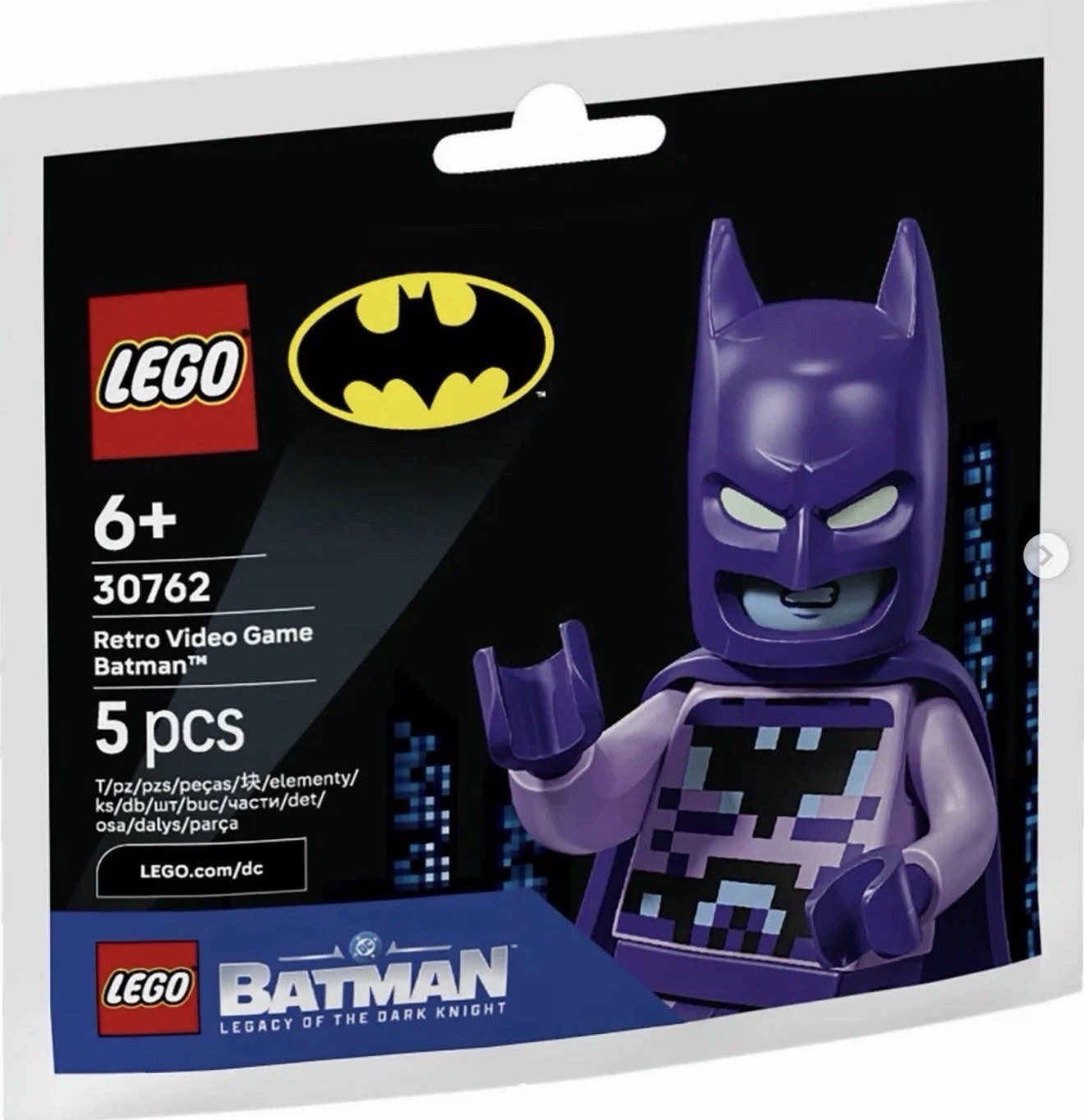 Genuine LEGO 30762 Pixel Purple Batman Action Figure Fast Shipping New! Genuine LEGO 30762 Pixel Purple Batman Action Figure Fast Shipping New!