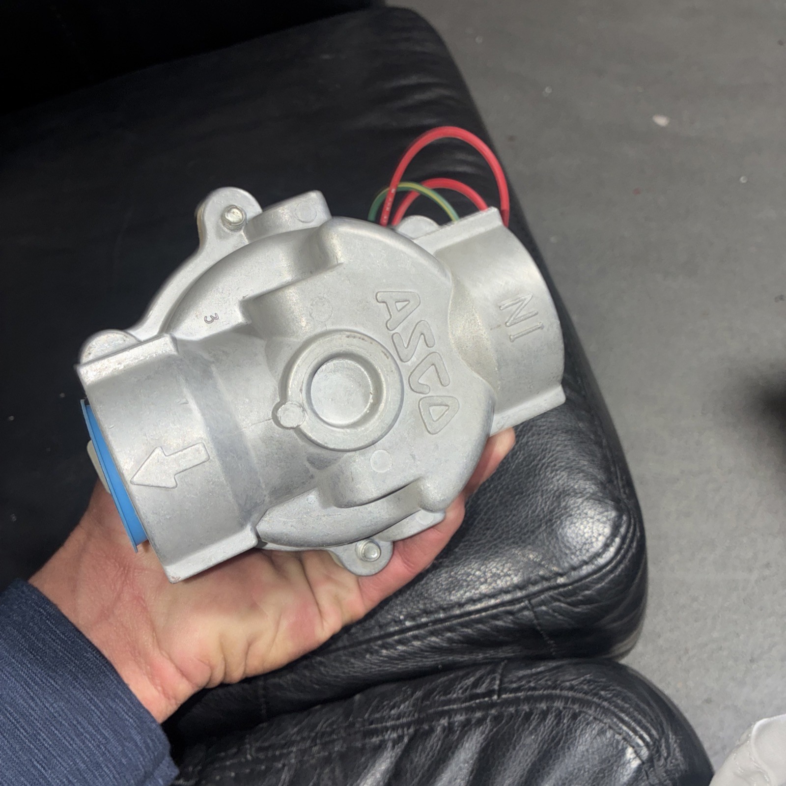 NEW ASCO SOLENOID VALVE NEW ASCO SOLENOID VALVE