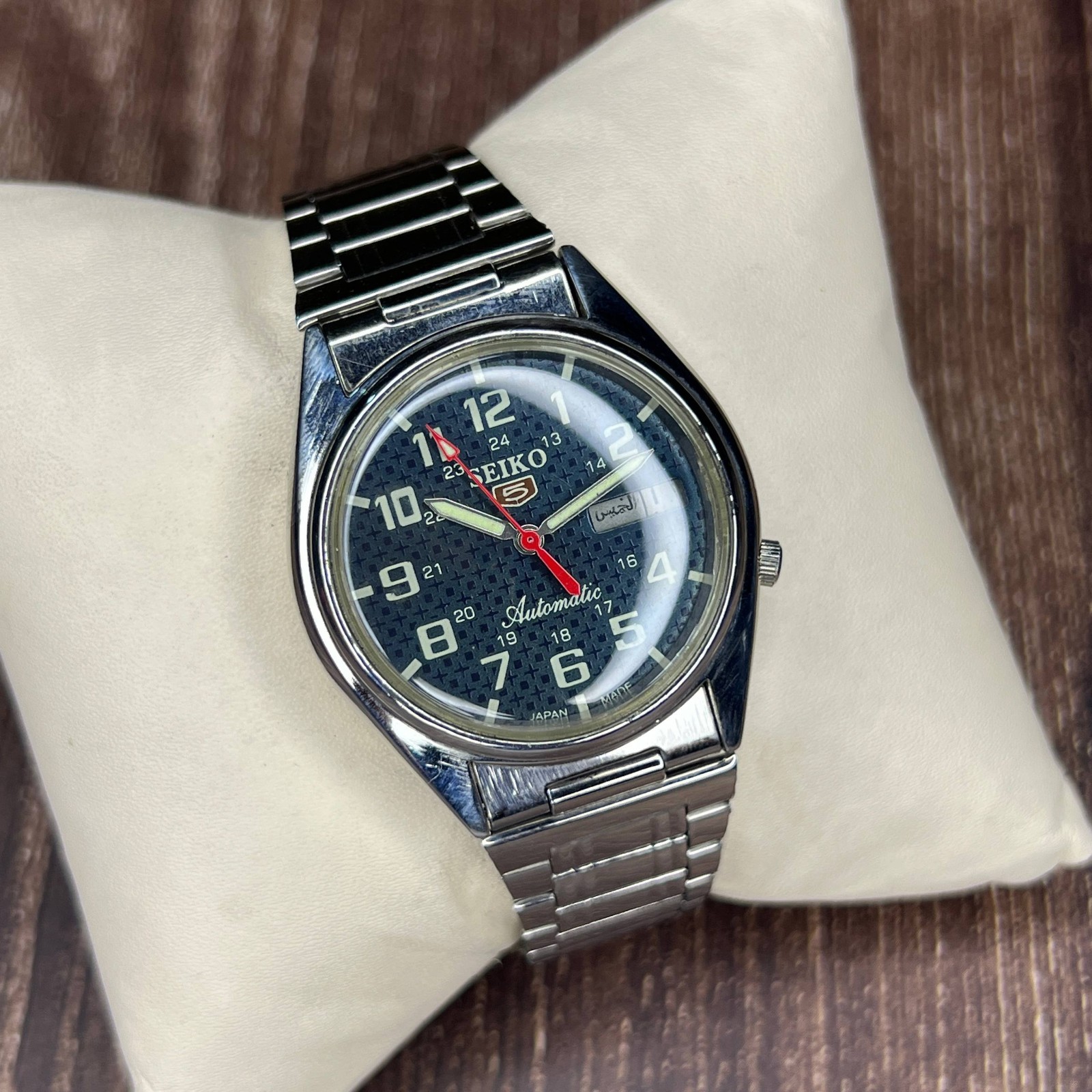 Vintage 1980s Seiko 5 Automatic, Navy Blue Dial,Day Date, Refurbished Japanese 