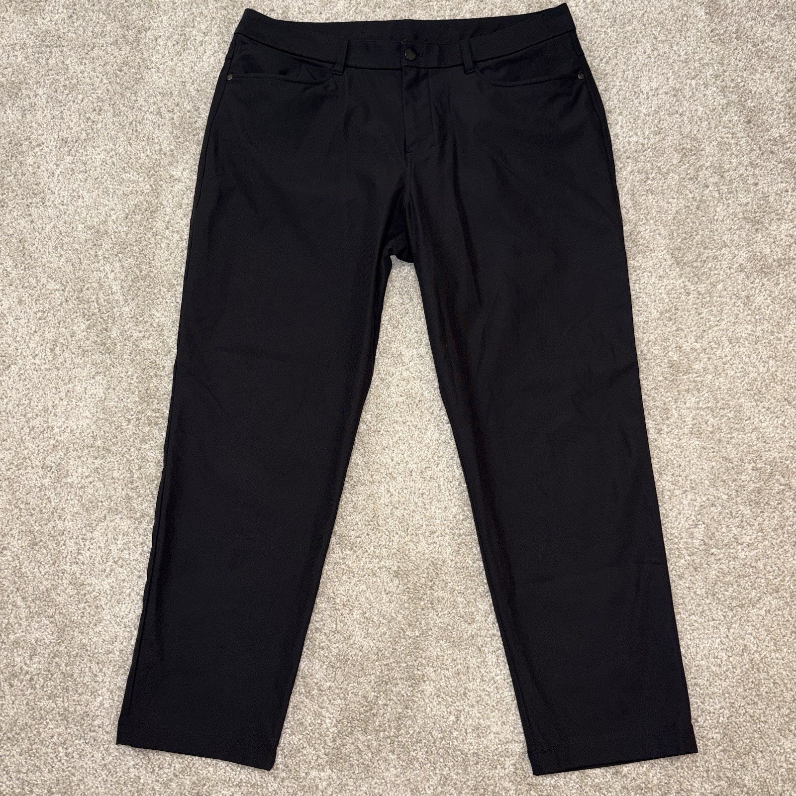 Lululemon ABC Classic Fit Pants 30” Warpstreme Mens 36 (FITS 36x28) Black Chino Lululemon ABC Classic Fit Pants 30” Warpstreme Mens 36 (FITS 36x28) Black Chino