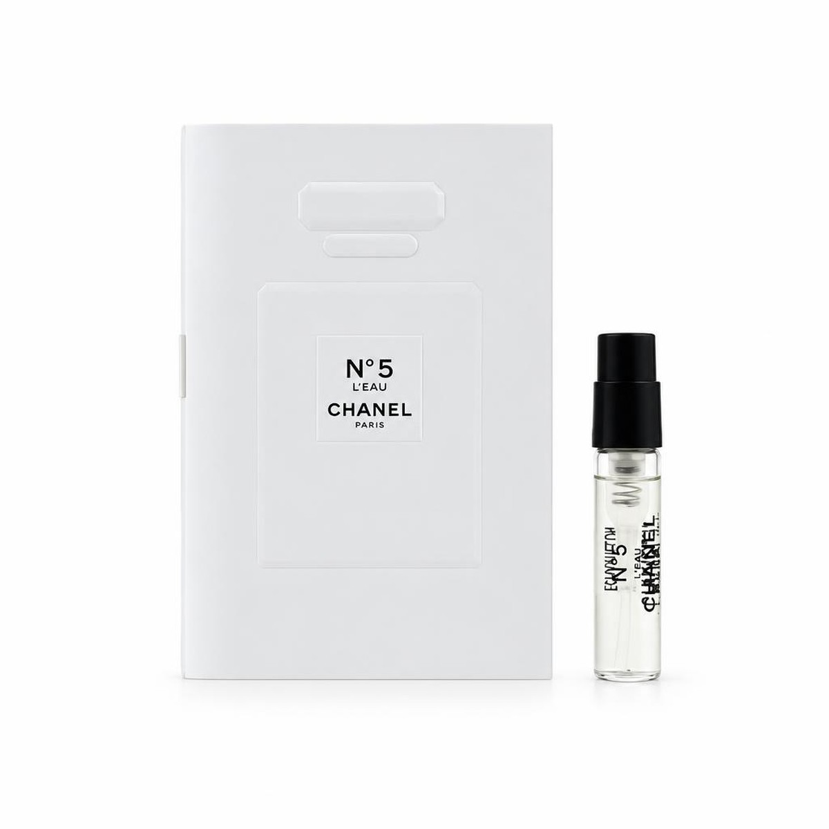 Chanel N5 L Eau Eau de Toilette EDT 1.5ml Sample Spray Chanel N5 L Eau Eau de Toilette EDT 1.5ml Sample Spray