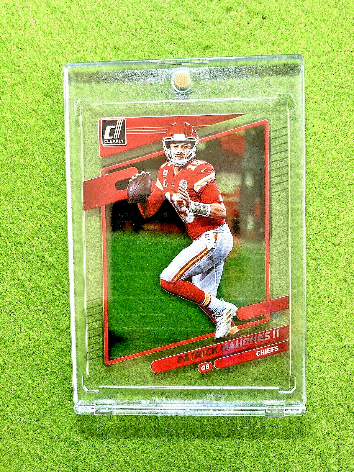 Patrick Mahomes CLEAR CARD JERSEY #15 CHIEFS 2021 Panini Clearly Clear Patrick Mahomes CLEAR CARD JERSEY #15 CHIEFS 2021 Panini Clearly Clear