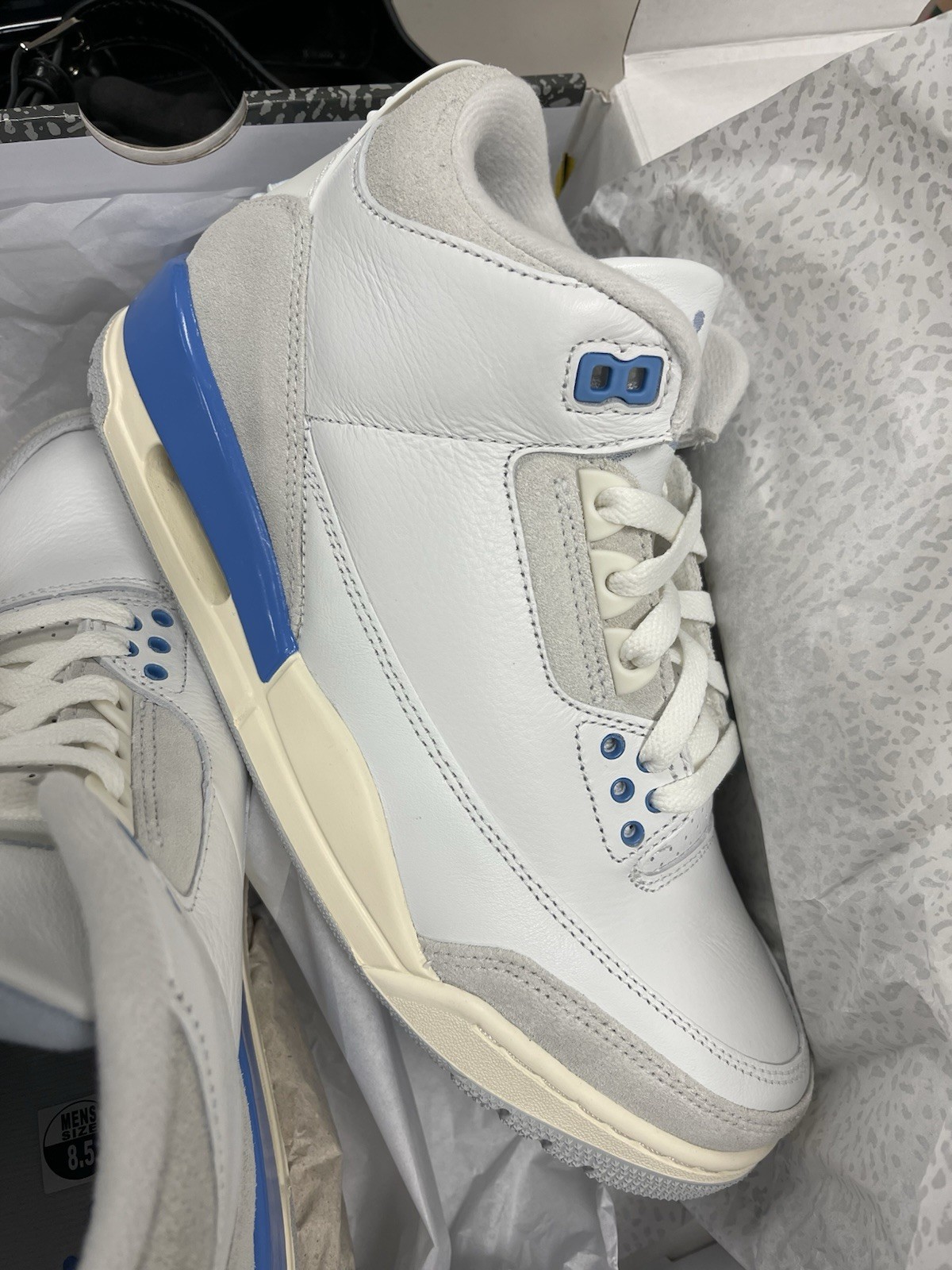 Get 4 Nike Air Jordan 3Mid Top Leather Sneaker White/Blue/Gray Men\'s2shoes 8.5/8 Get 4 Nike Air Jordan 3Mid Top Leather Sneaker White/Blue/Gray Men\'s2shoes 8.5/8