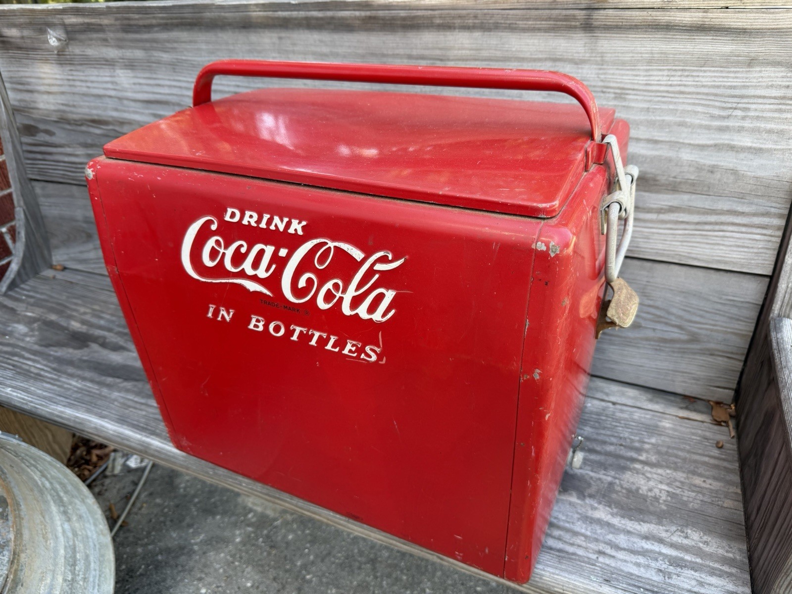 Vintage 1950s Coca Cola Metal Picnic Cooler Cavalier With Tray - Nice Vintage 1950s Coca Cola Metal Picnic Cooler Cavalier With Tray - Nice